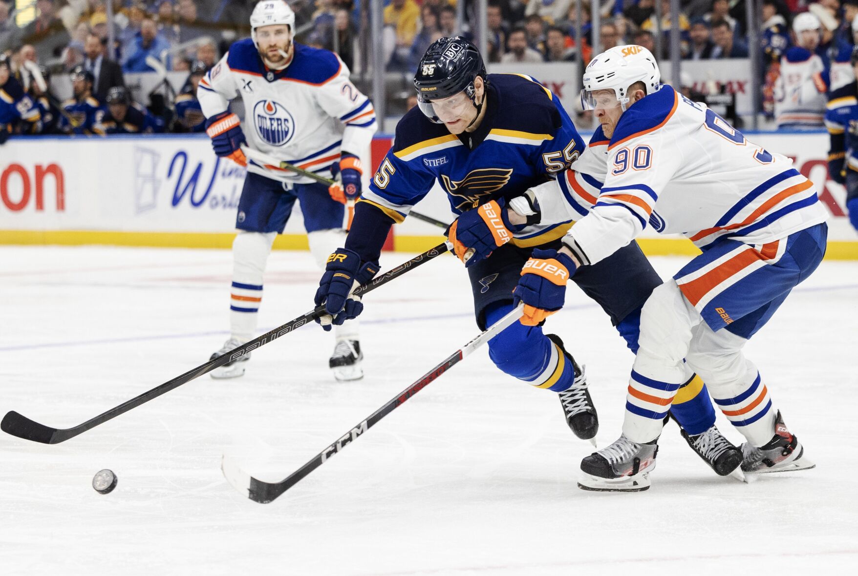 Blues take on the Oilers